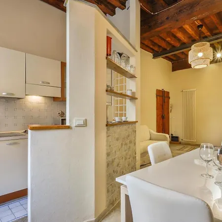 Lady Miranda Apartamento Lucca