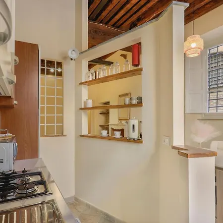 Apartamento Lady Miranda Lucca